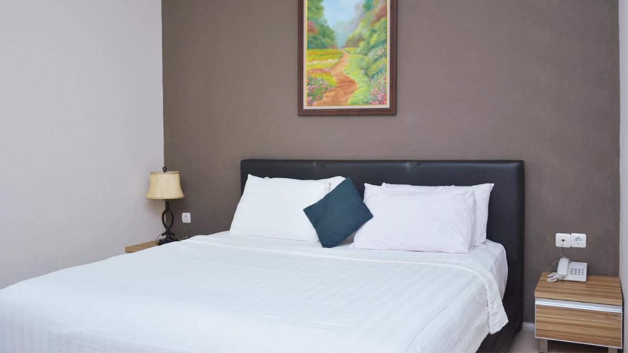 Gaia Asri Hotel Pamanukan Hilir 外观 照片