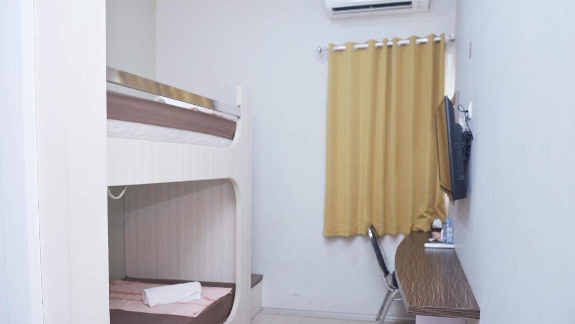 Gaia Asri Hotel Pamanukan Hilir 客房 照片